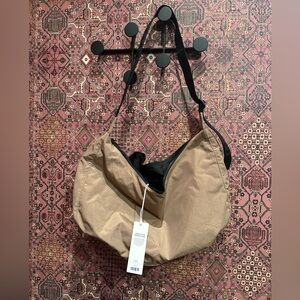 BAGGU Tan Shoulder Bag